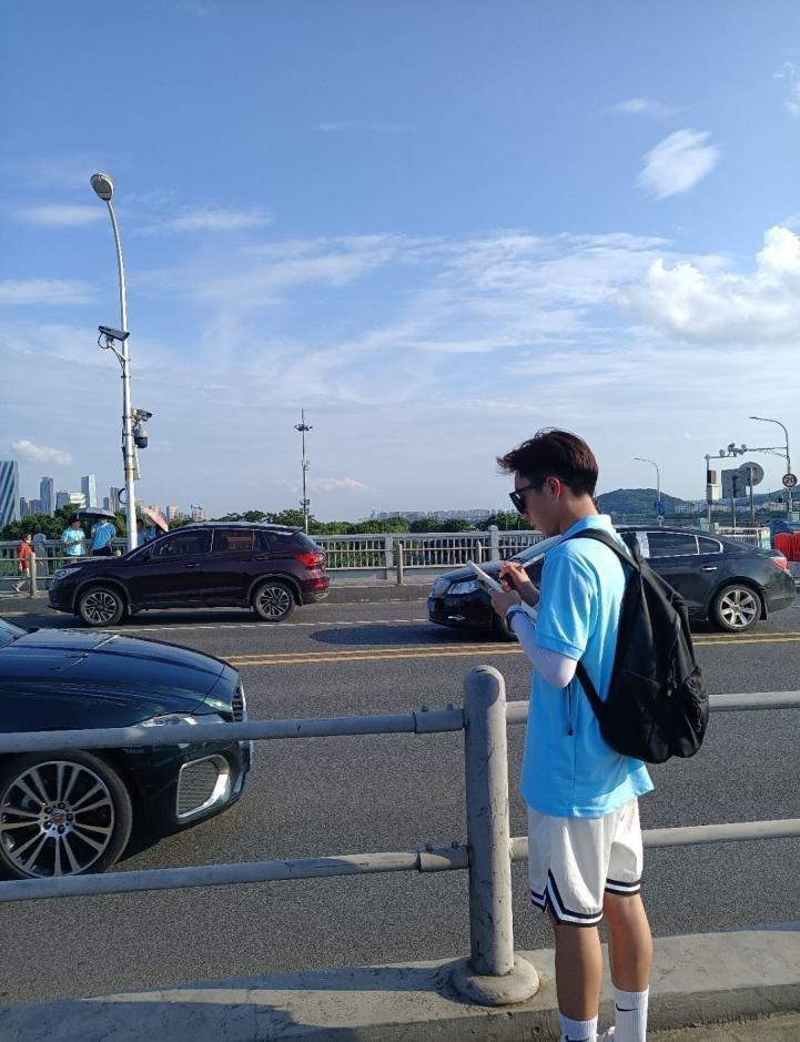 1657433350915015595.jpg 2.jpg