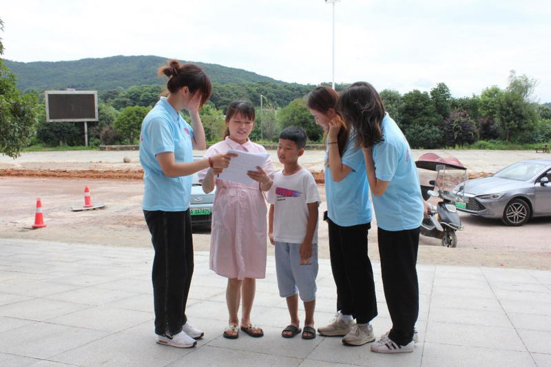 1657703090852084968.jpg 4.jpg