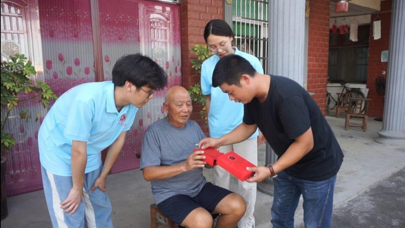 1660049355618058801.jpg 14.jpg