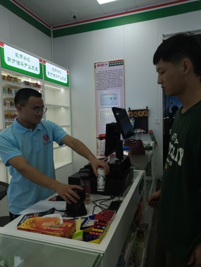 1660049747259058224.jpg 17.jpg