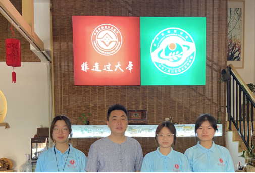 1661853535424040418.png image.png