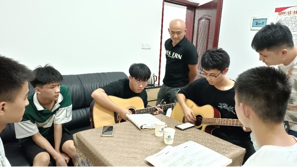 1661948001442051829.png image.png